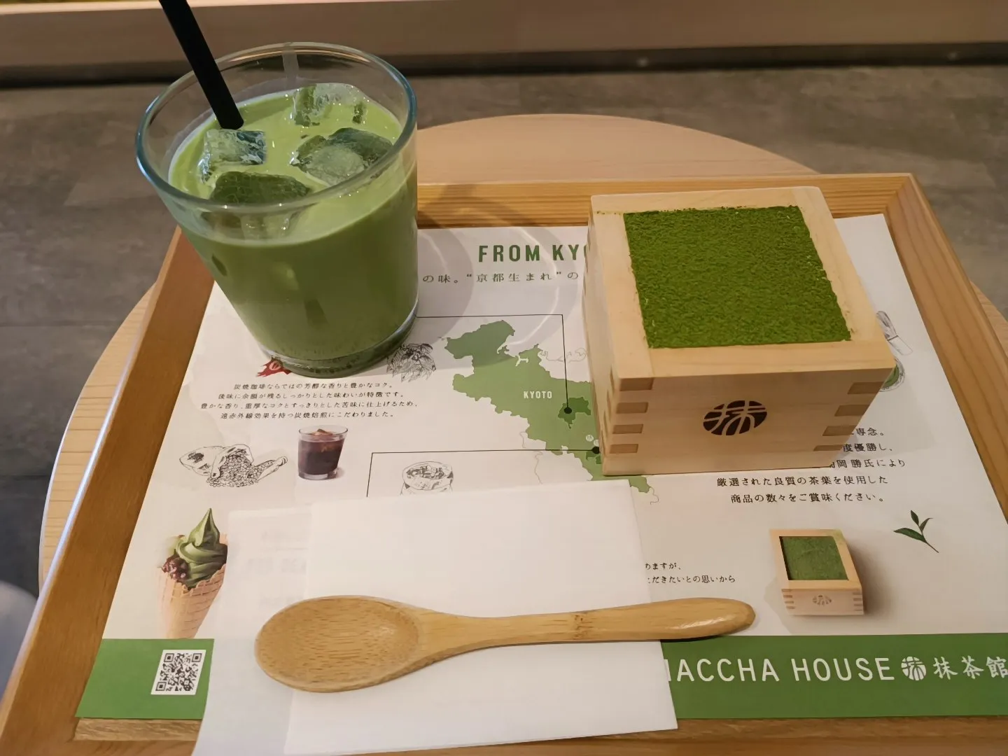 Tiramisu au matcha et matcha latte